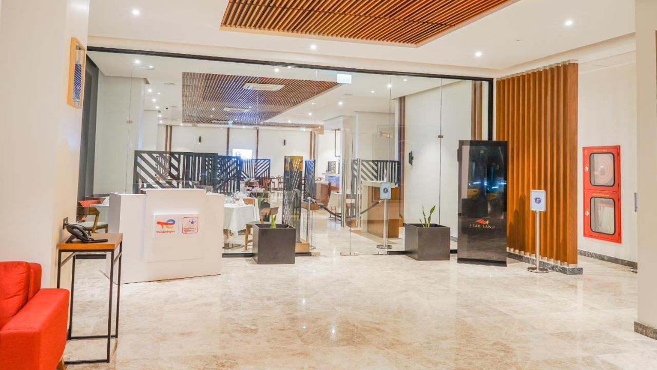 Star Land Hotel Bastos Yaoundé Zewnętrze zdjęcie